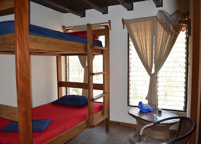 El Castillo Divertido Hotel Paraíso